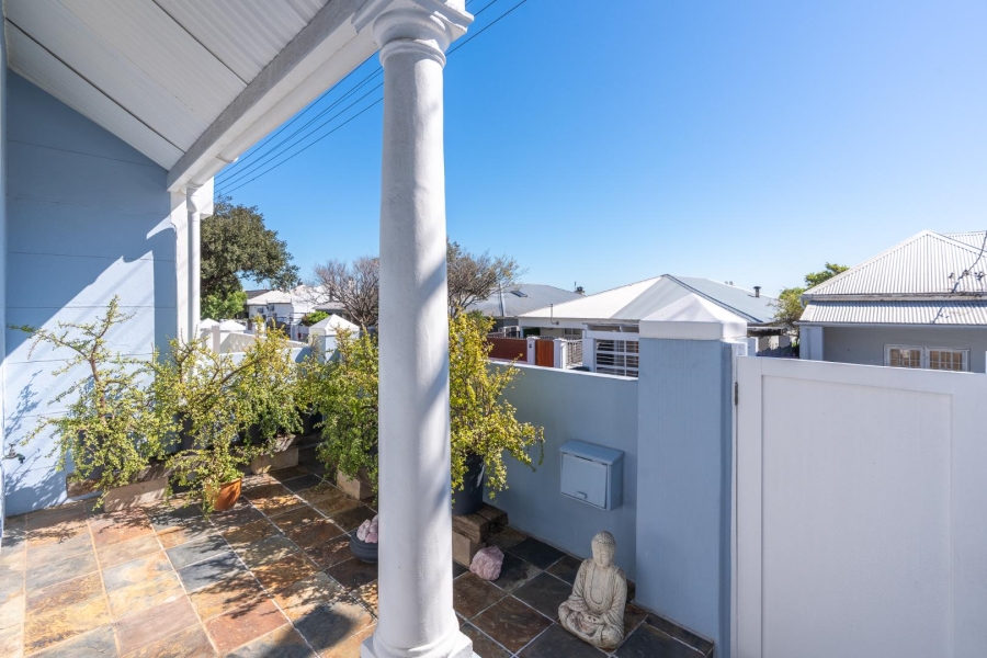 1 Bedroom Property for Sale in Woodstock Western Cape